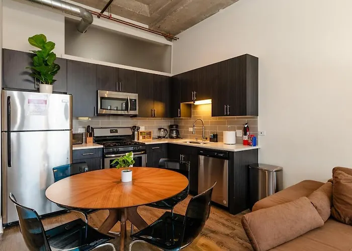 Apartment Family-friendly 3br Near Mccormick Place, Soldier Field & Shedd Aquarium, A Prime South Loop Spot